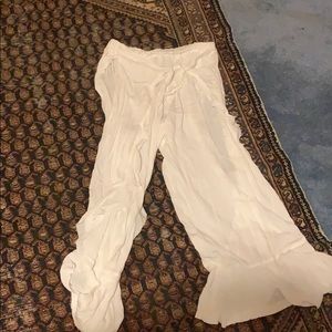 Beautiful flowy pants ! Never worn! NWOT